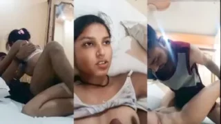 Latest xvidoes Desi MMS Sexy Virgin Girl First Time Tight Pussy Fucking With Lover