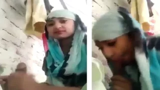 Xnxx New Desi MMS Muslim Married Cousin sister blowjob and handjob to brother