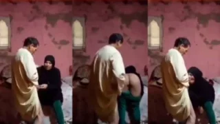 Desi fsiblog sex video Muslim old sasur fucking bahu family sex mms
